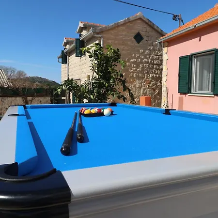 Daire Stone Nikola Podorljak