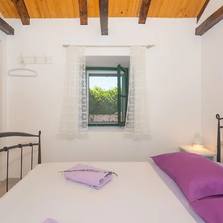 Stone Nikola * Podorljak