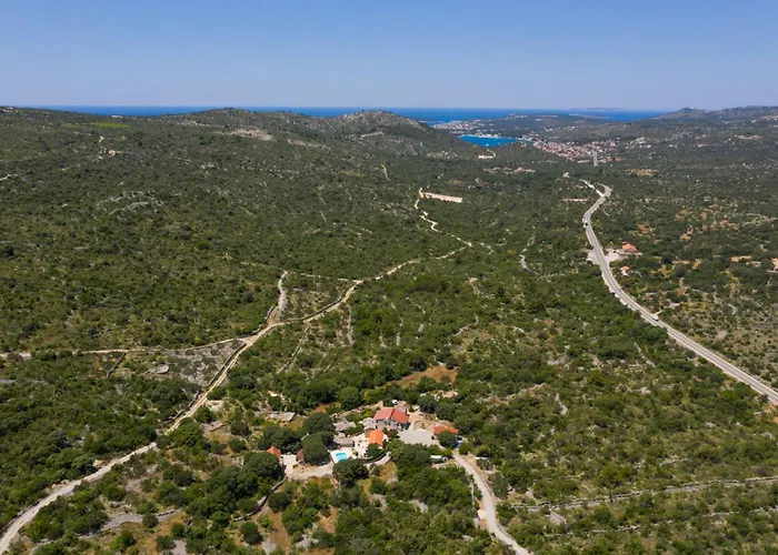 アパート Stone Nikola