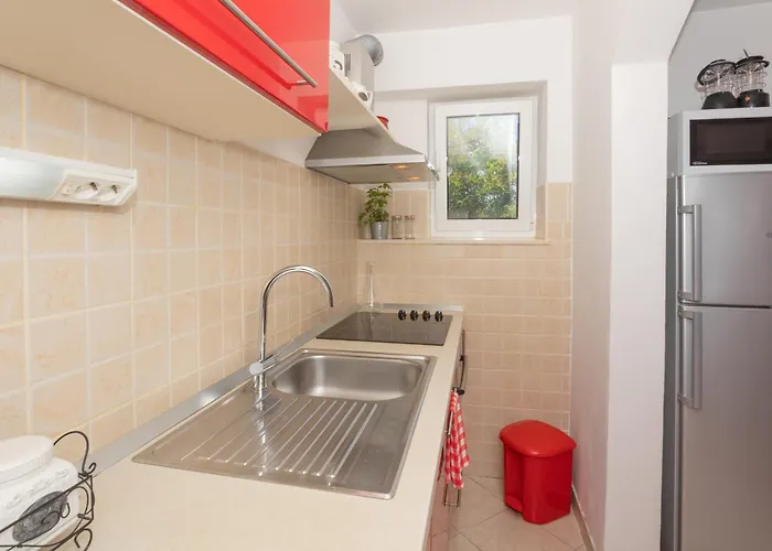 アパート Stone Nikola