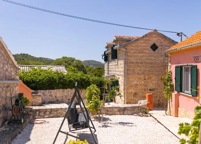 Stone Nikola Podorljak