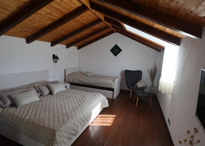 アパート Stone Nikola Podorljak