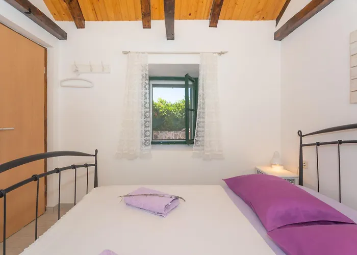 Stone Nikola * Podorljak