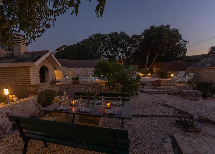 アパート Stone Nikola *